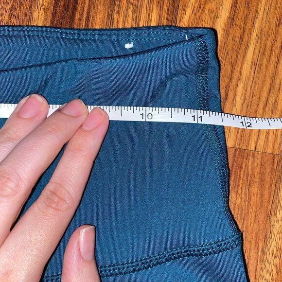 Old Navy Teal Active Elevate Leggings With Mesh Details Women's Size S - Picture 4 of 8